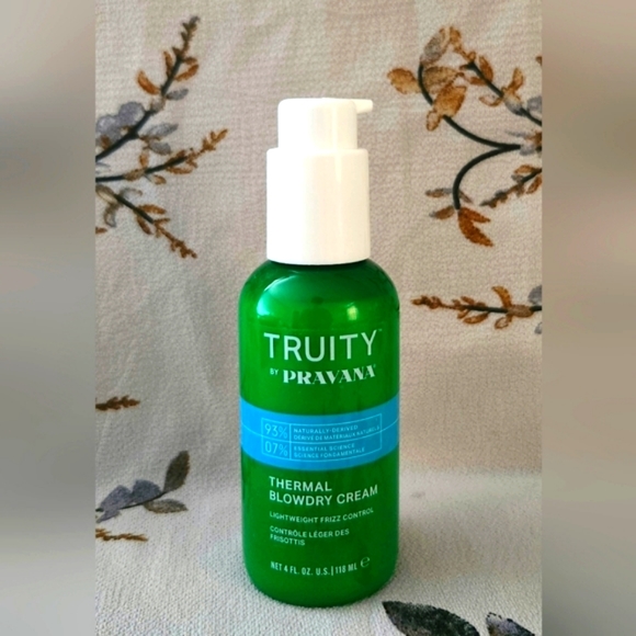 Pravana Truity Thermal BlowDry Cream (Lightweight Frizz Control) 118ml (4 fl.oz) - Picture 1 of 4